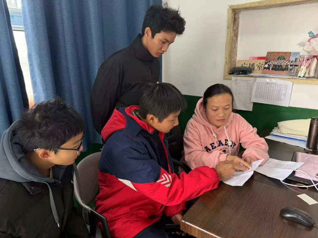 如何在封闭训练中培养篮球战术意识_1